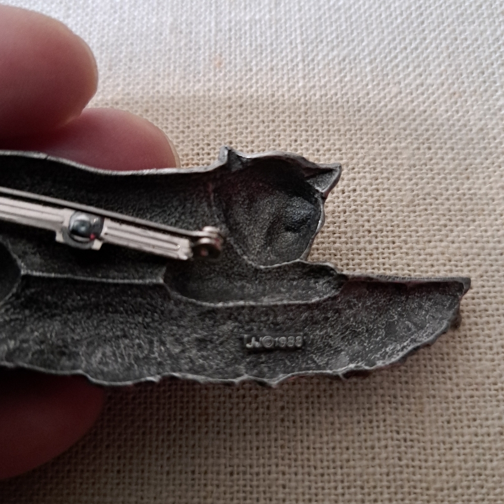 JJ Leopard Brooch  Cheetah Brooch  Pewter 1988 Vintage - Picture 3 of 3